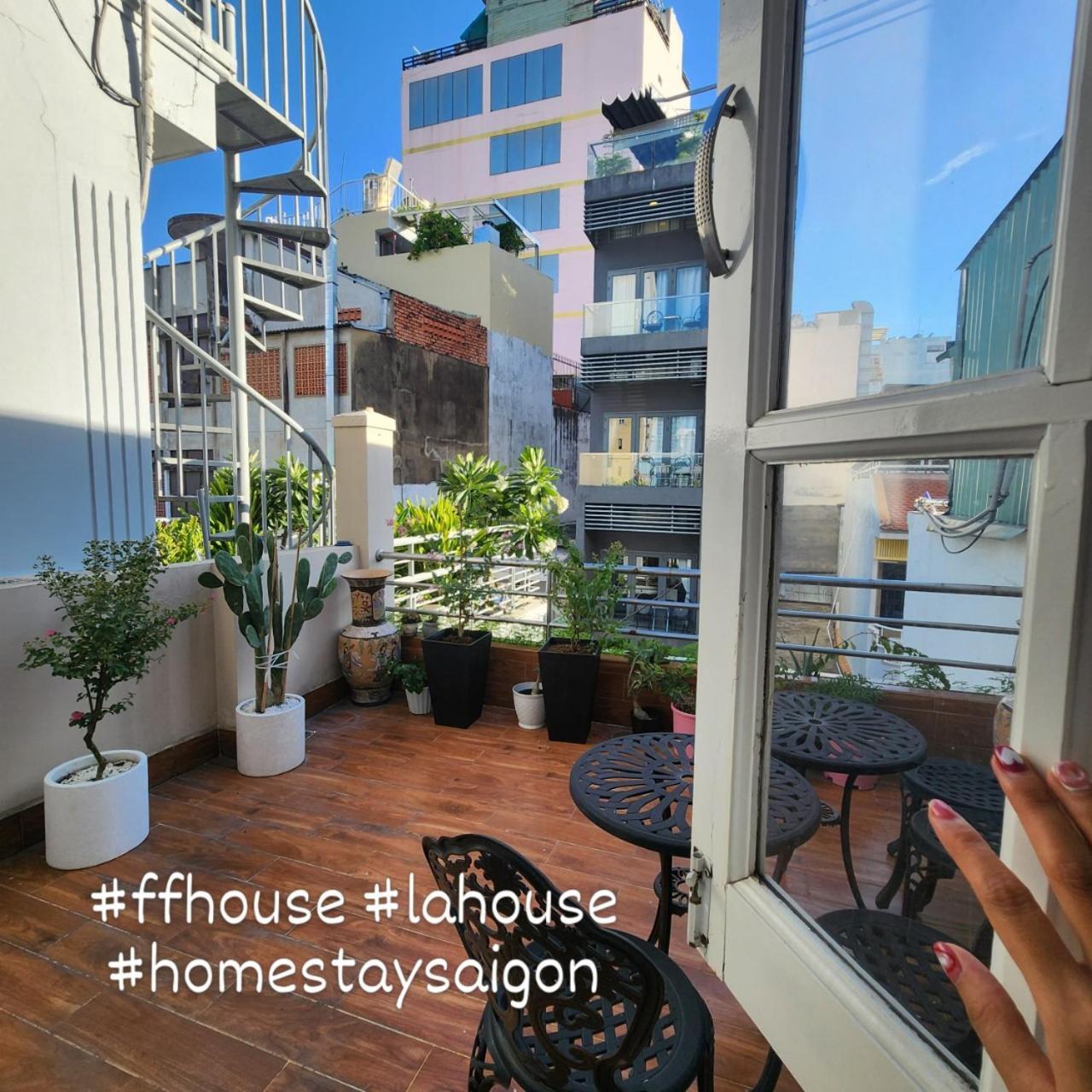 F F House Homestay โฮจิมินห์ซิตี้ ภายนอก รูปภาพ