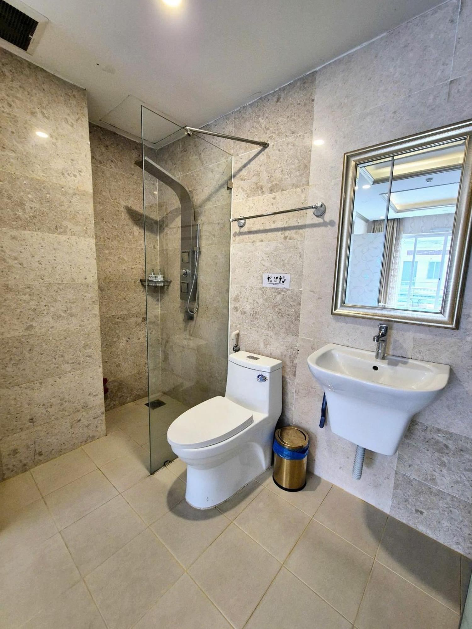 F F House Homestay โฮจิมินห์ซิตี้ ภายนอก รูปภาพ
